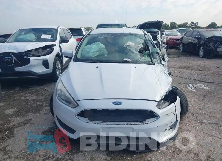 1FADP3K2XJL231913 Photo# 12