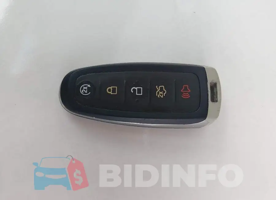 1FAHP2F80JG106244 Photo# 11