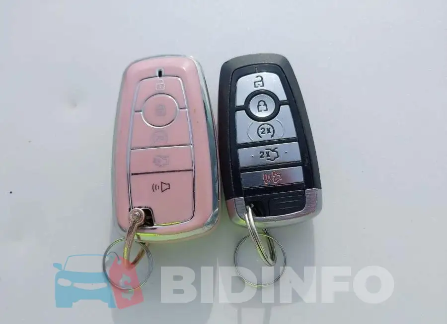 1FM5K8D89JGB50949 Photo# 11