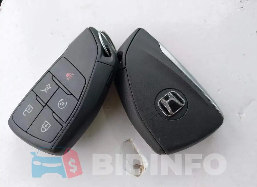 3GPKHZRJ8RS517603 Photo# 11