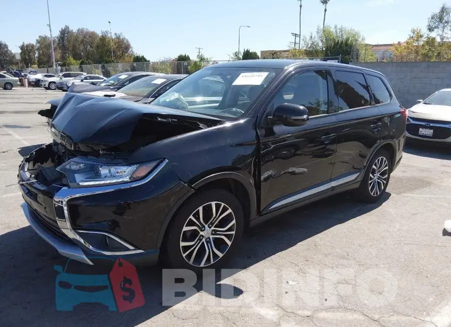 JA4AD3A39JZ042497 Photo# 2