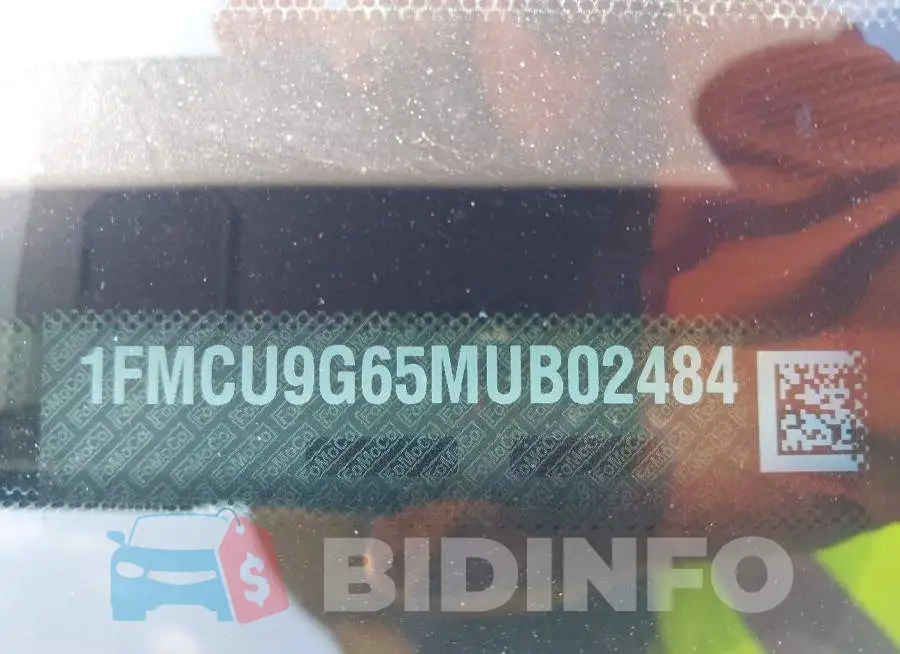 1FMCU9G65MUB02484 Photo# 9