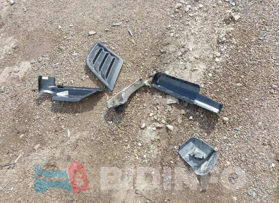 1C6SRFLT2LN279537 Photo# 12
