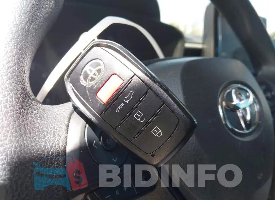 5YFB4MDE6SP325612 Photo# 11