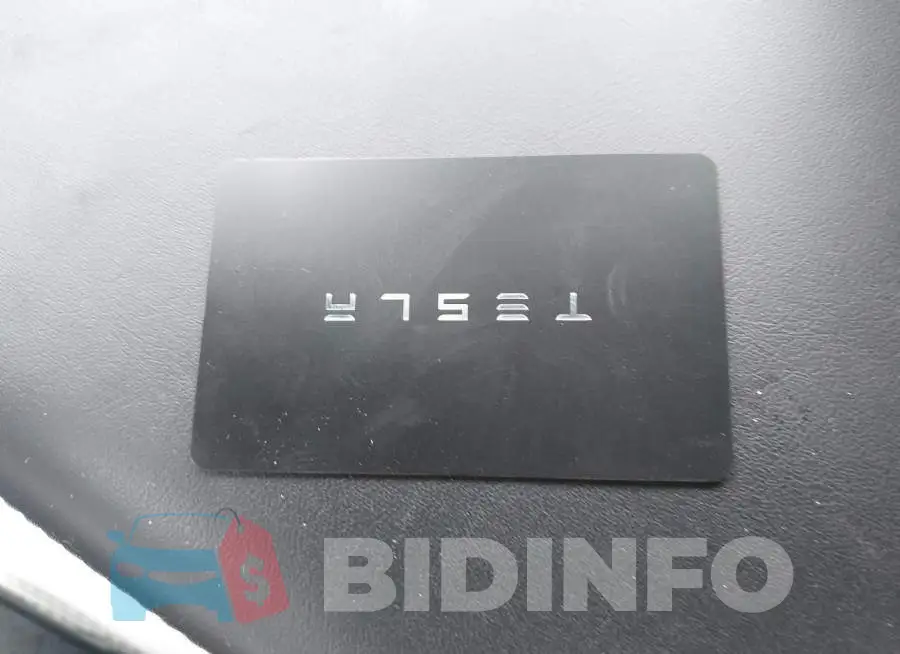 5YJ3E1EAXRF830215 Photo# 10