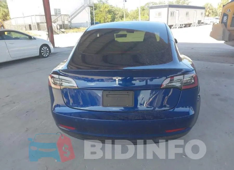 5YJ3E1EB6NF181158 Photo# 16