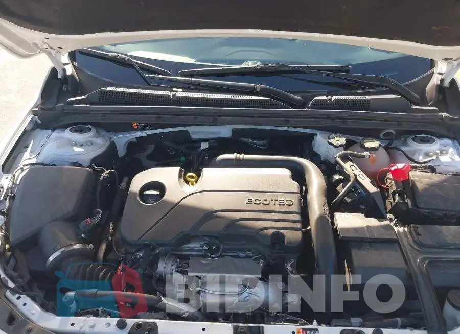 1G1ZD5ST4SF142862 Photo# 10