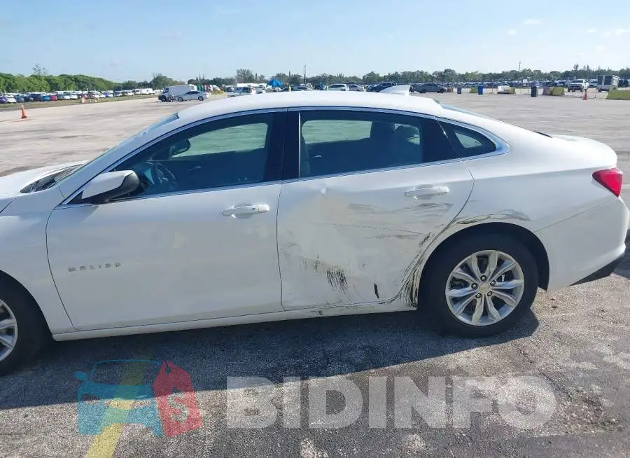 1G1ZD5ST4SF142862 Photo# 6