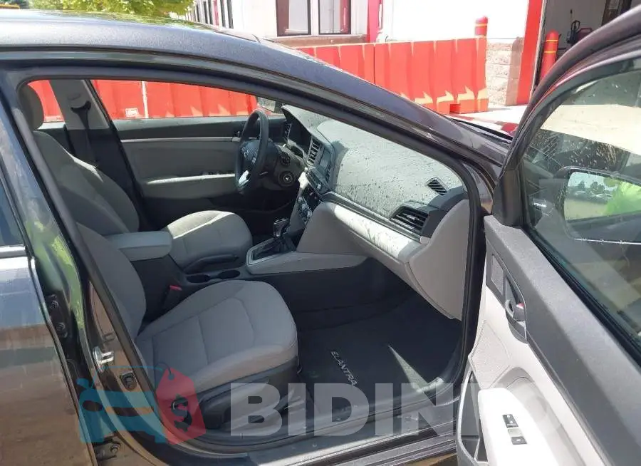5NPD74LF6LH612117 Photo# 5