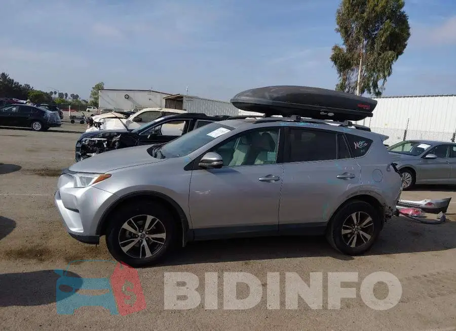 2T3RFREV9HW643260 Photo# 15