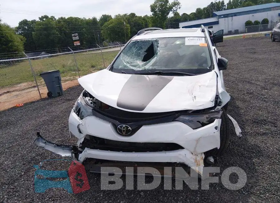 2T3WFREV1JW419232 Photo# 13