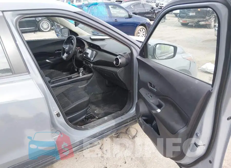 3N1CP5CV3ML481676 Photo# 5