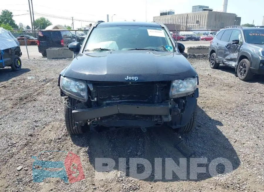 1C4NJDEB8GD654624 Photo# 6