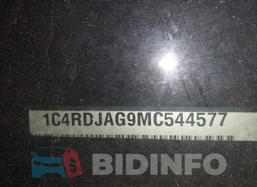 1C4RDJAG9MC544577 Photo# 9