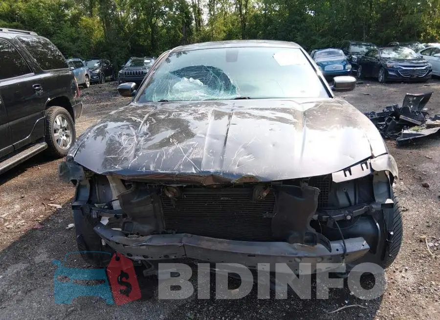 2C3CDXJG3GH273076 Photo# 13