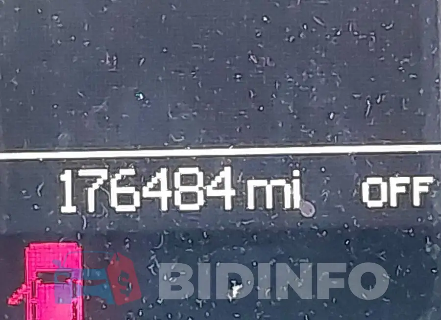 2C4RDGEG7HR573599 Photo# 16
