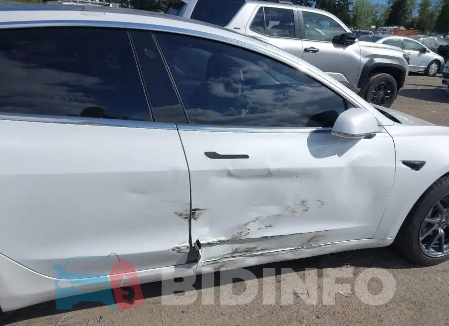5YJ3E1EA2KF441543 Photo# 6