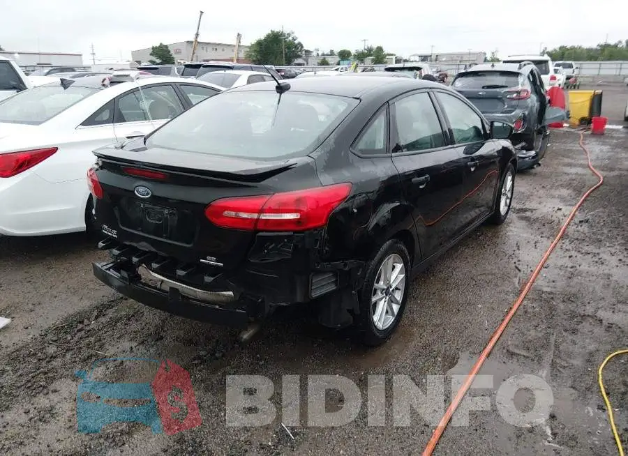 1FADP3F22GL208614 Photo# 4