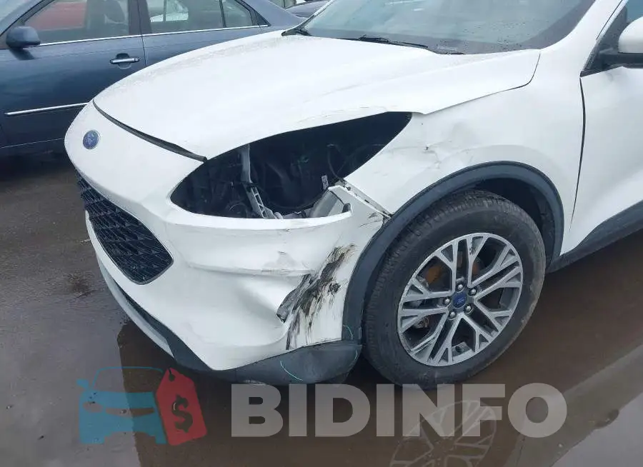 1FMCU0H65LUB61348 Photo# 6