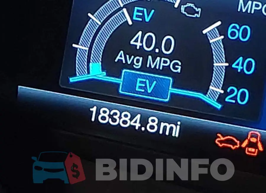 3FA6P0UU9JR271455 Photo# 15