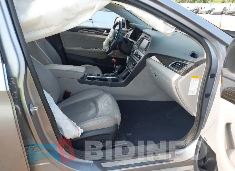 KMHE34L15GA017983 Photo# 5