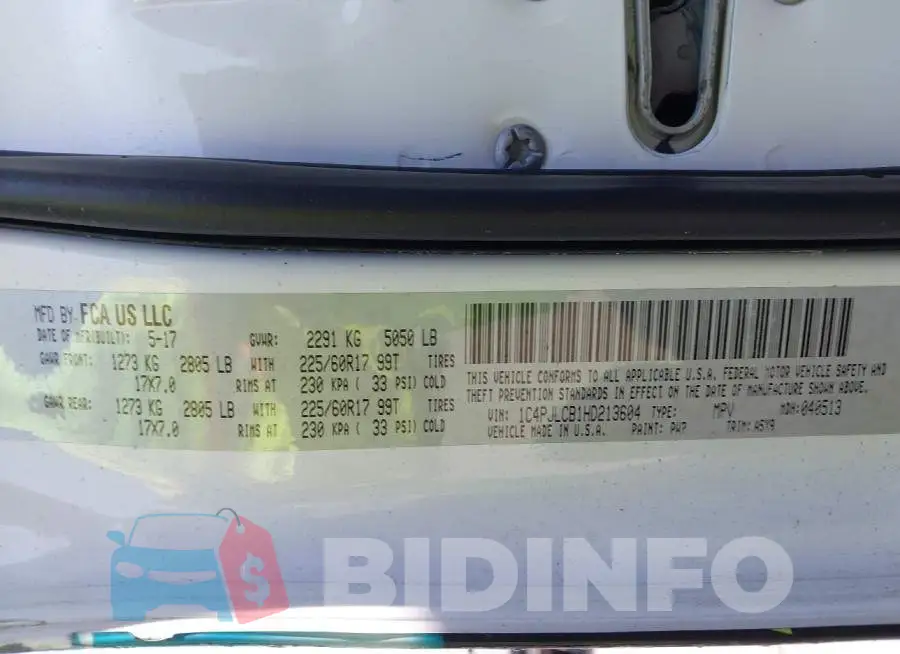 1C4PJLCB1HD213604 Photo# 9
