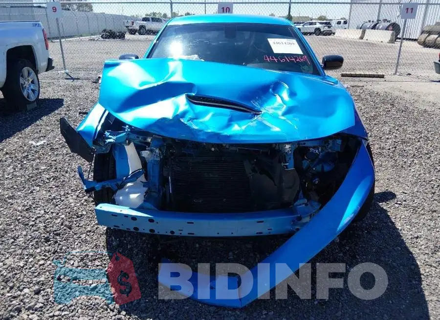 2C3CDXCT7PH603747 Photo# 6