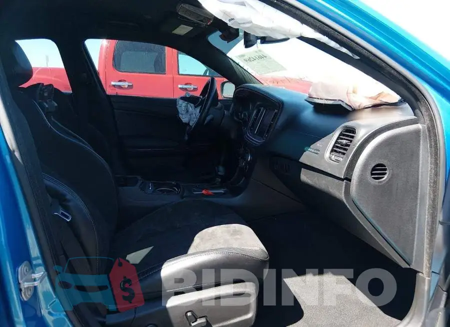 2C3CDXCT7PH603747 Photo# 5