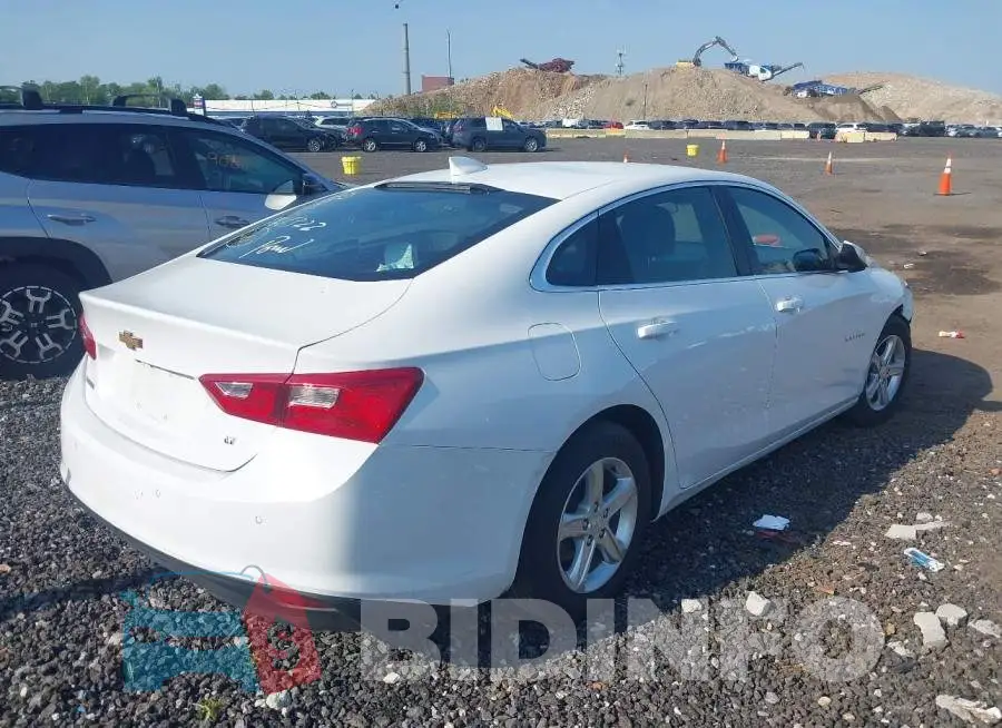 1G1ZD5ST3RF139879 Photo# 4