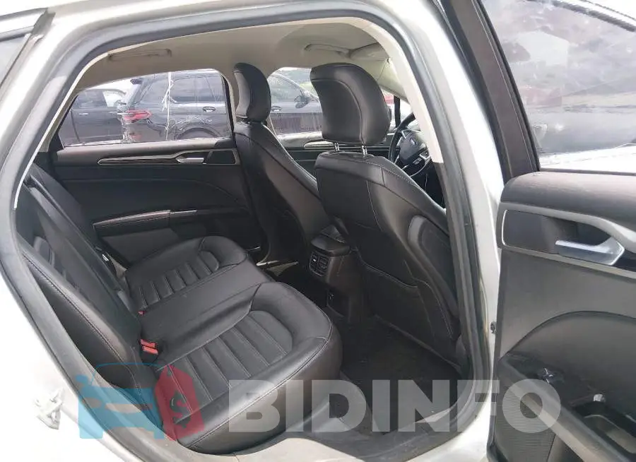 3FA6P0HD4GR152070 Photo# 8