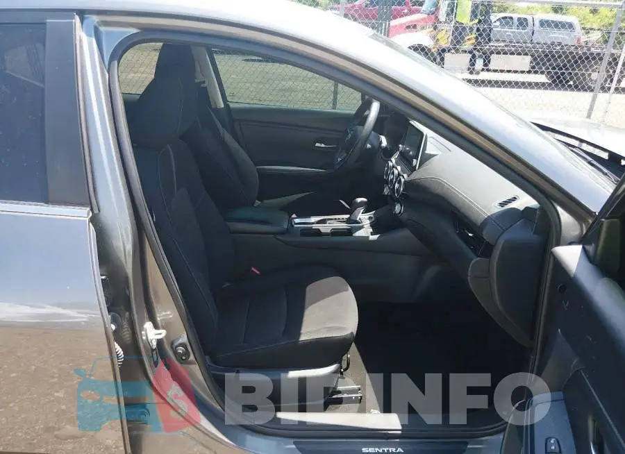 3N1AB8CV1RY202713 Photo# 5
