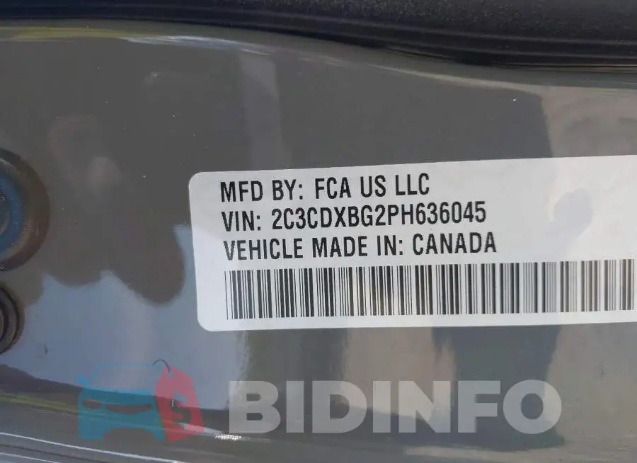 2C3CDXBG2PH636045 Photo# 9