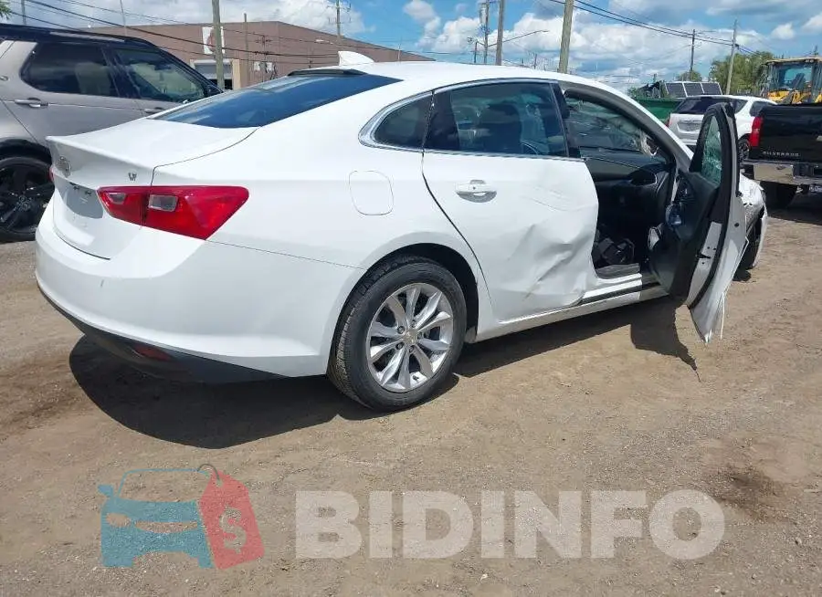 1G1ZD5ST8PF212841 Photo# 4