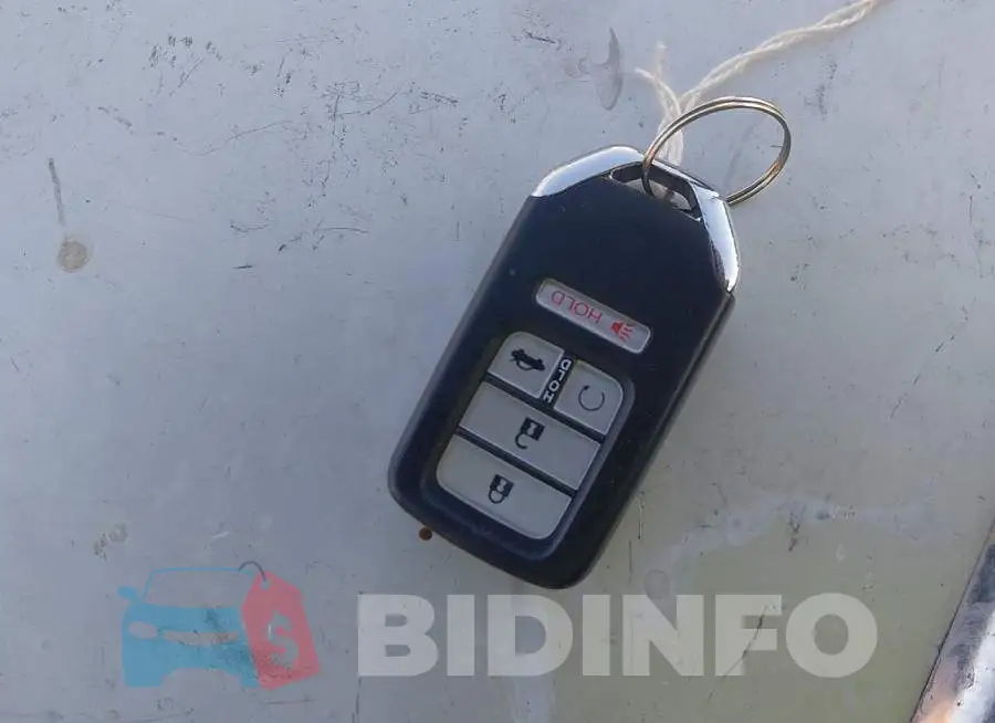 19XFC2F73JE009415 Photo# 11