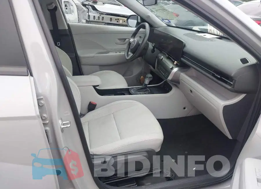 KM8HB3AB6RU139601 Photo# 5