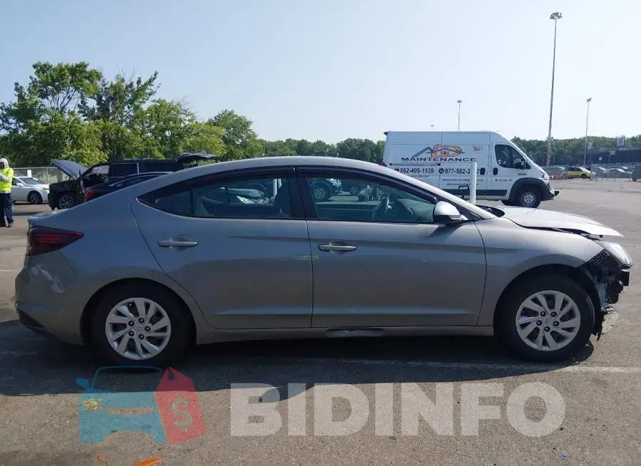 KMHD74LF5LU068954 Photo# 13