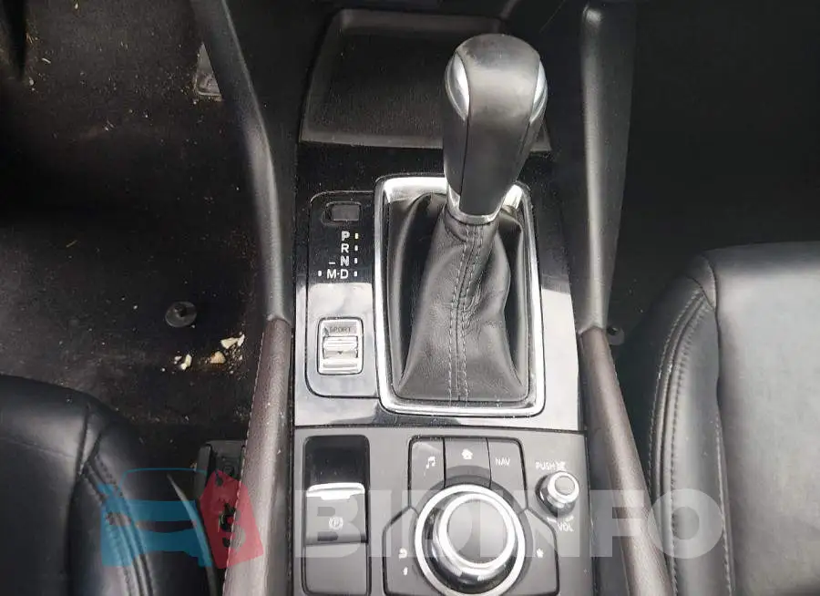 3MZBN1V38JM164112 Photo# 20
