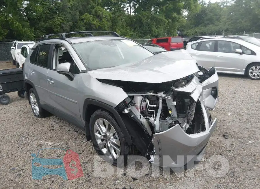 2T3A1RFV8SC507821 Photo# 1
