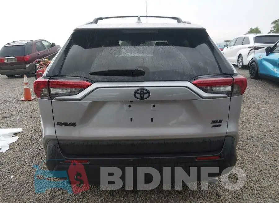 2T3A1RFV8SC507821 Photo# 16