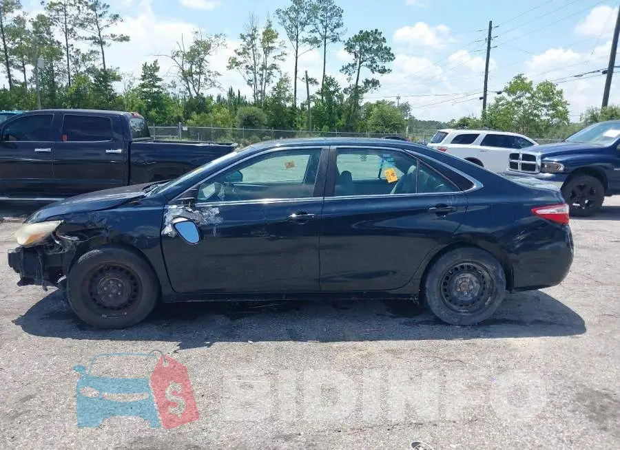 4T4BF1FK3GR559875 Photo# 14