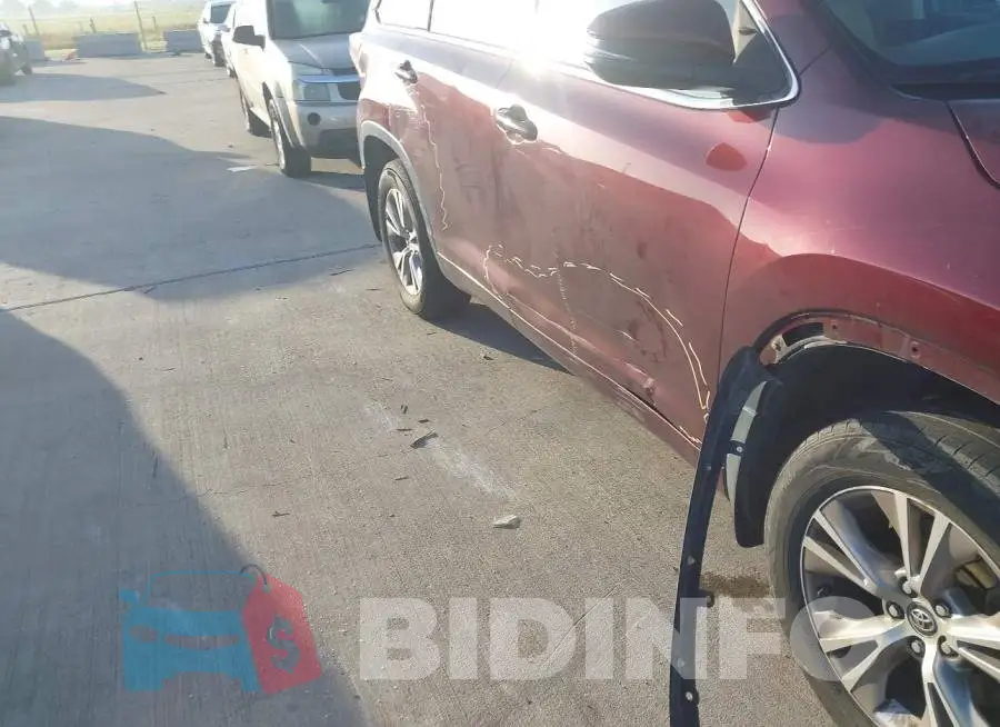 5TDBKRFH5GS241449 Photo# 17