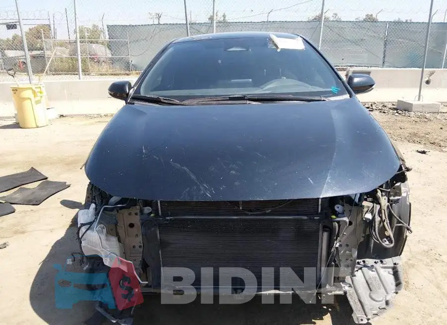 JTDBCMFE9R3040440 Photo# 13