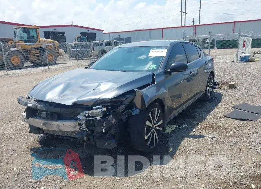 1N4BL4CV6MN361813 Photo# 2