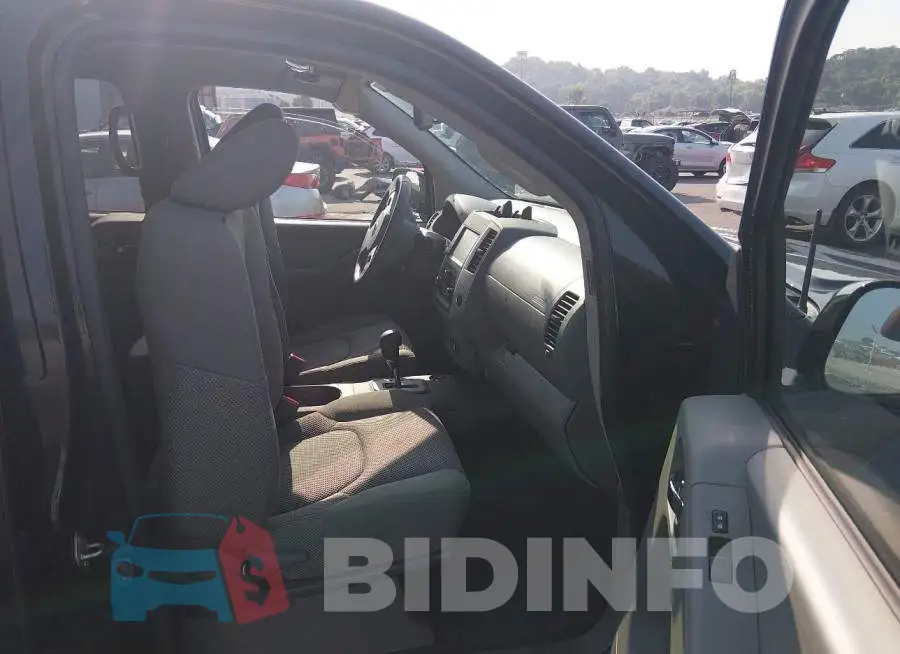 1N6ED0EA7LN709945 Photo# 5