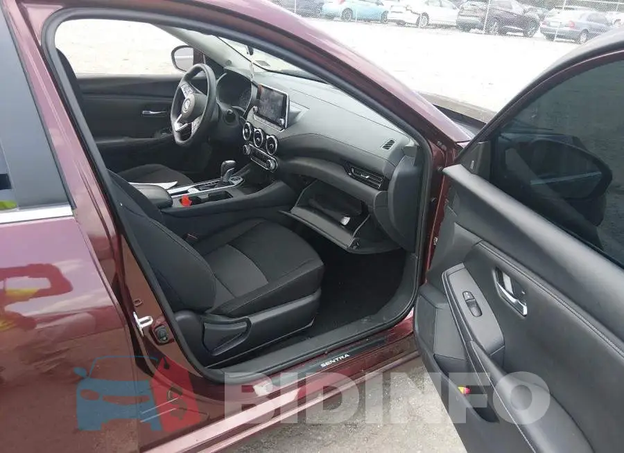 3N1AB8CV9RY245924 Photo# 5