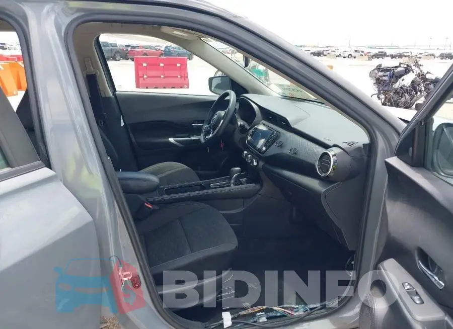 3N1CP5CV1PL510306 Photo# 5