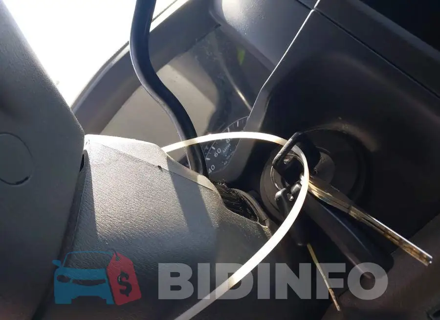 5BZBF0AA1JN852389 Photo# 11