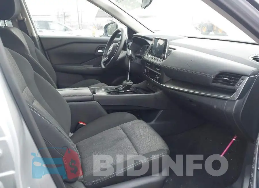 5N1BT3BA3RC697212 Photo# 5