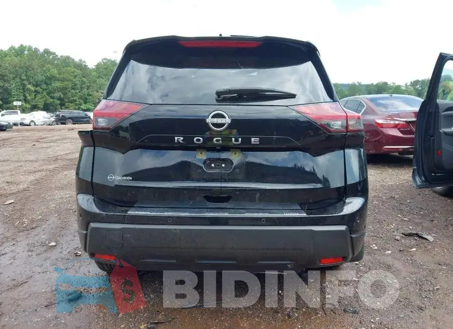 JN8BT3BA5SW008784 Photo# 17