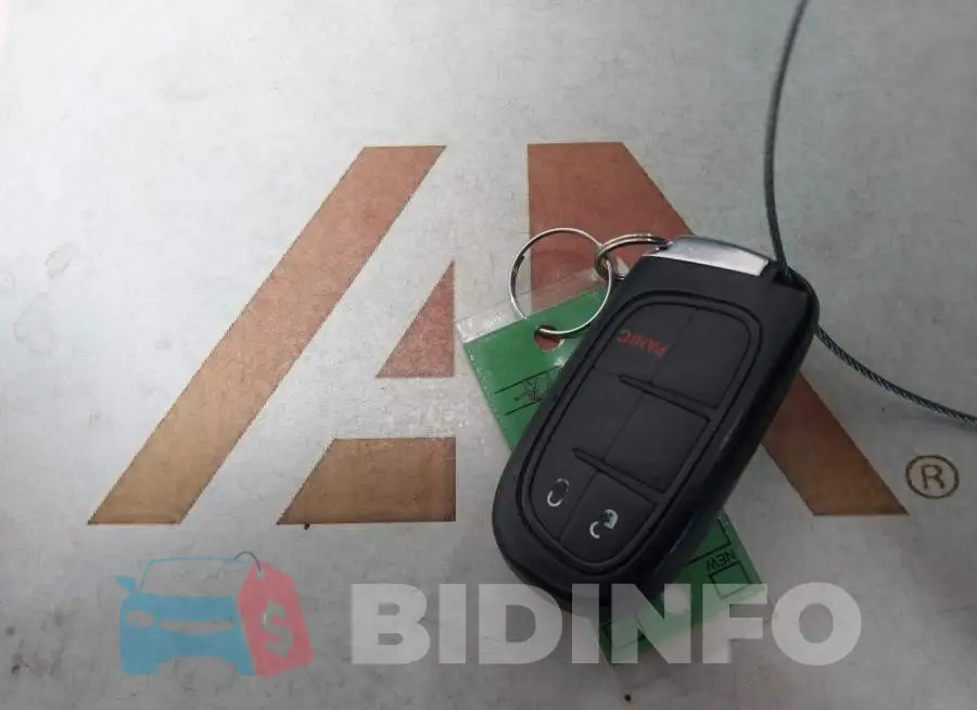 1C4PJLLB0JD584162 Photo# 11